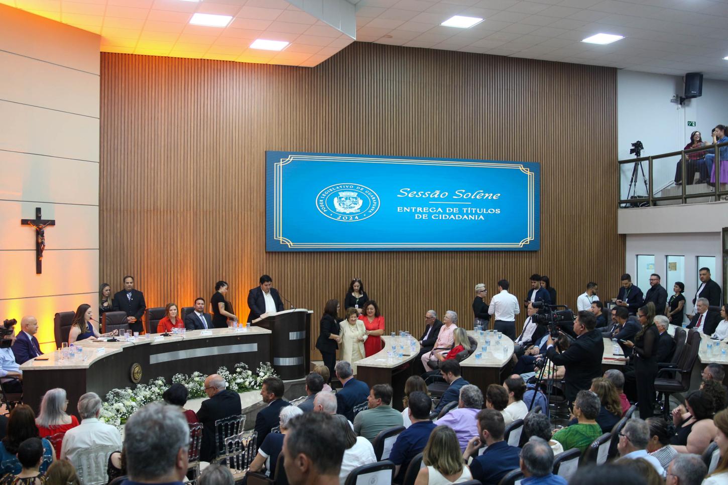 Câmara de Guarapuava concede títulos de Cidadão Honorário e Benemérito a 20 personalidades