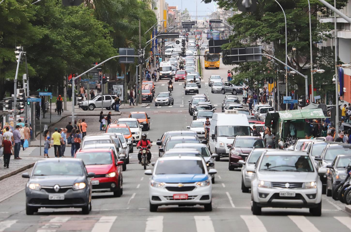 Paraná inicia arrecadação do IPVA 2025 com mudanças e novas isenções