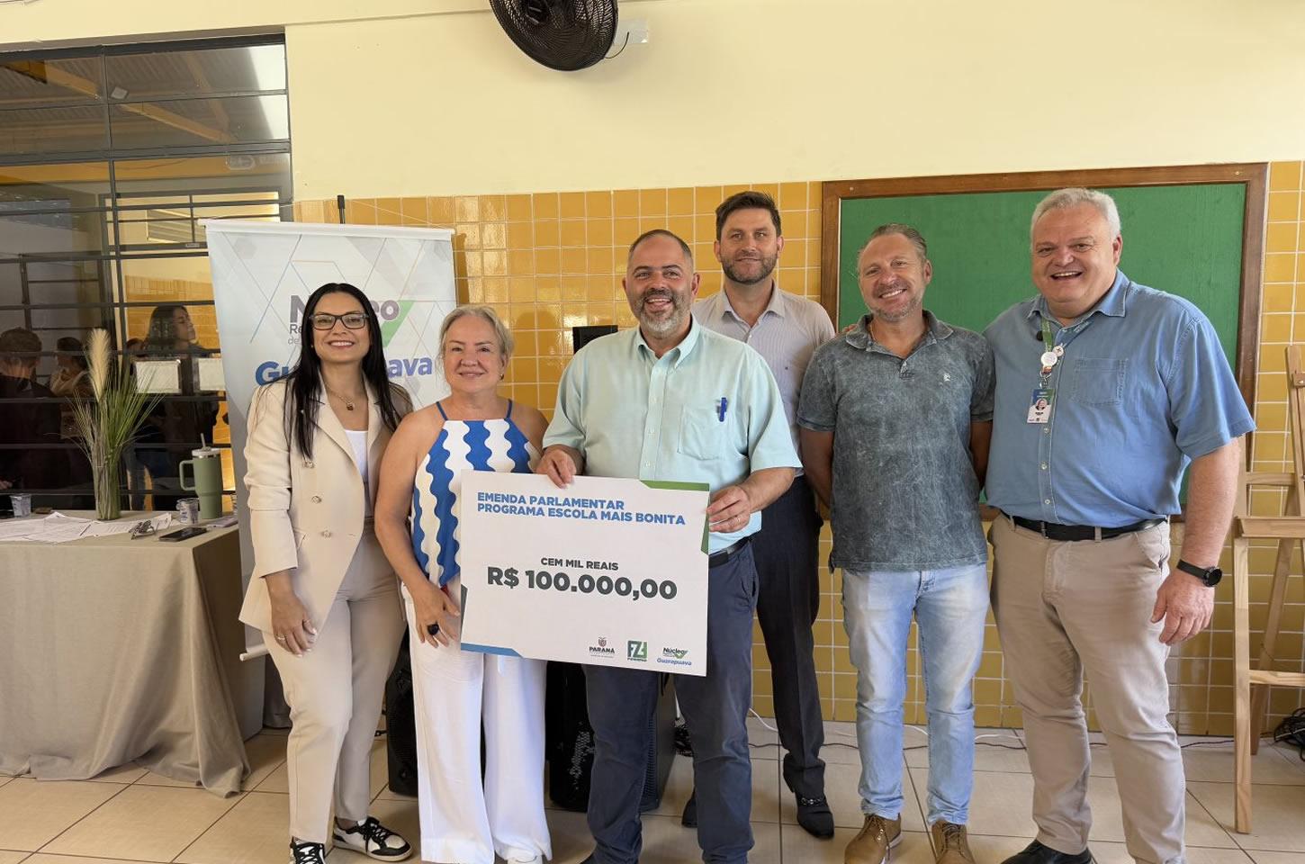 Evento no Colégio Estadual Pedro Carli marca entrega de mais de R$ 2 milhões para melhorias escolares