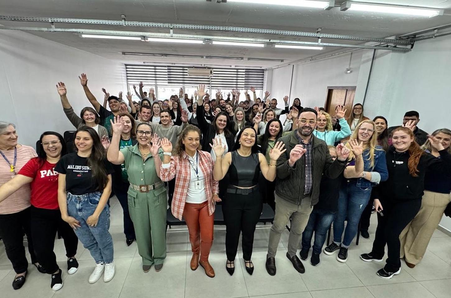 41 novos servidores são empossados para reforçar áreas essenciais do município de Guarapuava