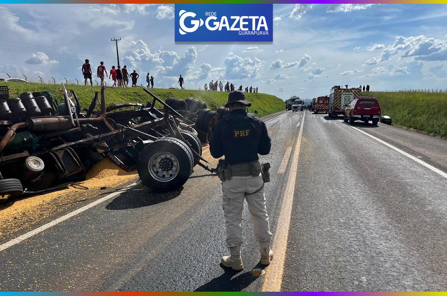 Colisão transversal na BR-277 deixa cinco pessoas feridas em Guarapuava