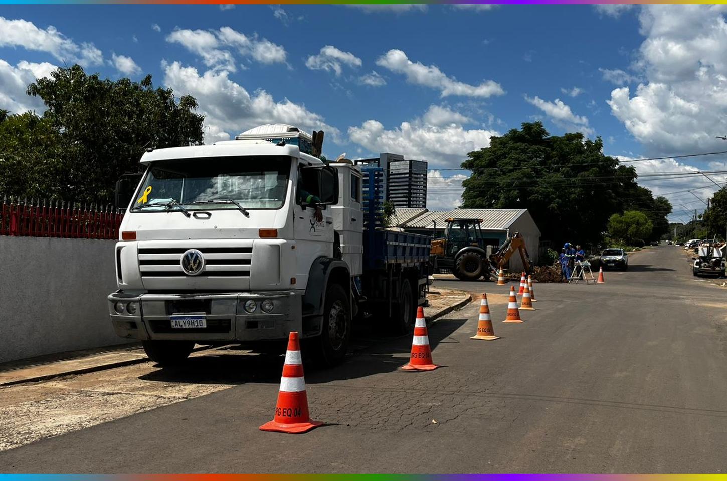 Secretaria de Obras e SURG realizam obras no bairro Primavera para solucionar alagamentos e melhorar a infraestrutura