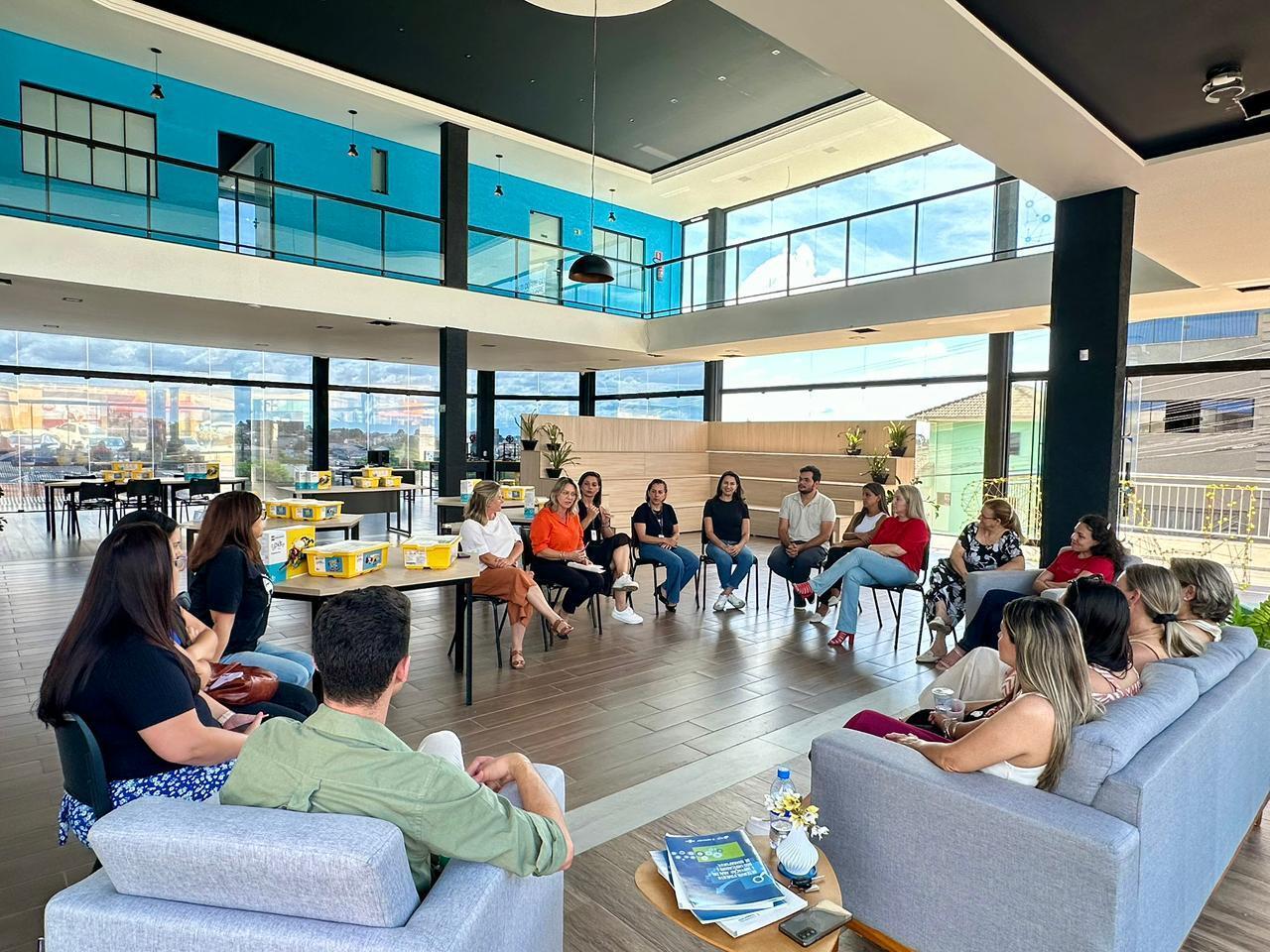 Guarapuava conquista vaga na final do Prêmio Sebrae Prefeitura Empreendedora com projeto de educação inovadora