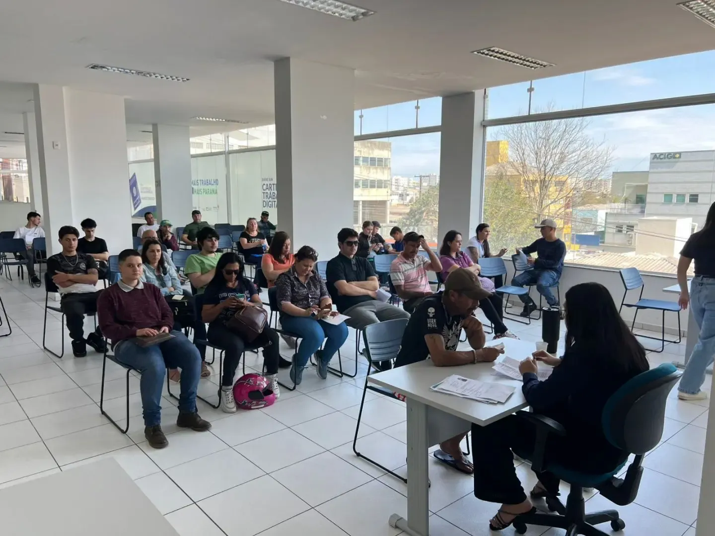 Guarapuava supera meta estadual e registra mais de 400 colocações no mercado de trabalho em março