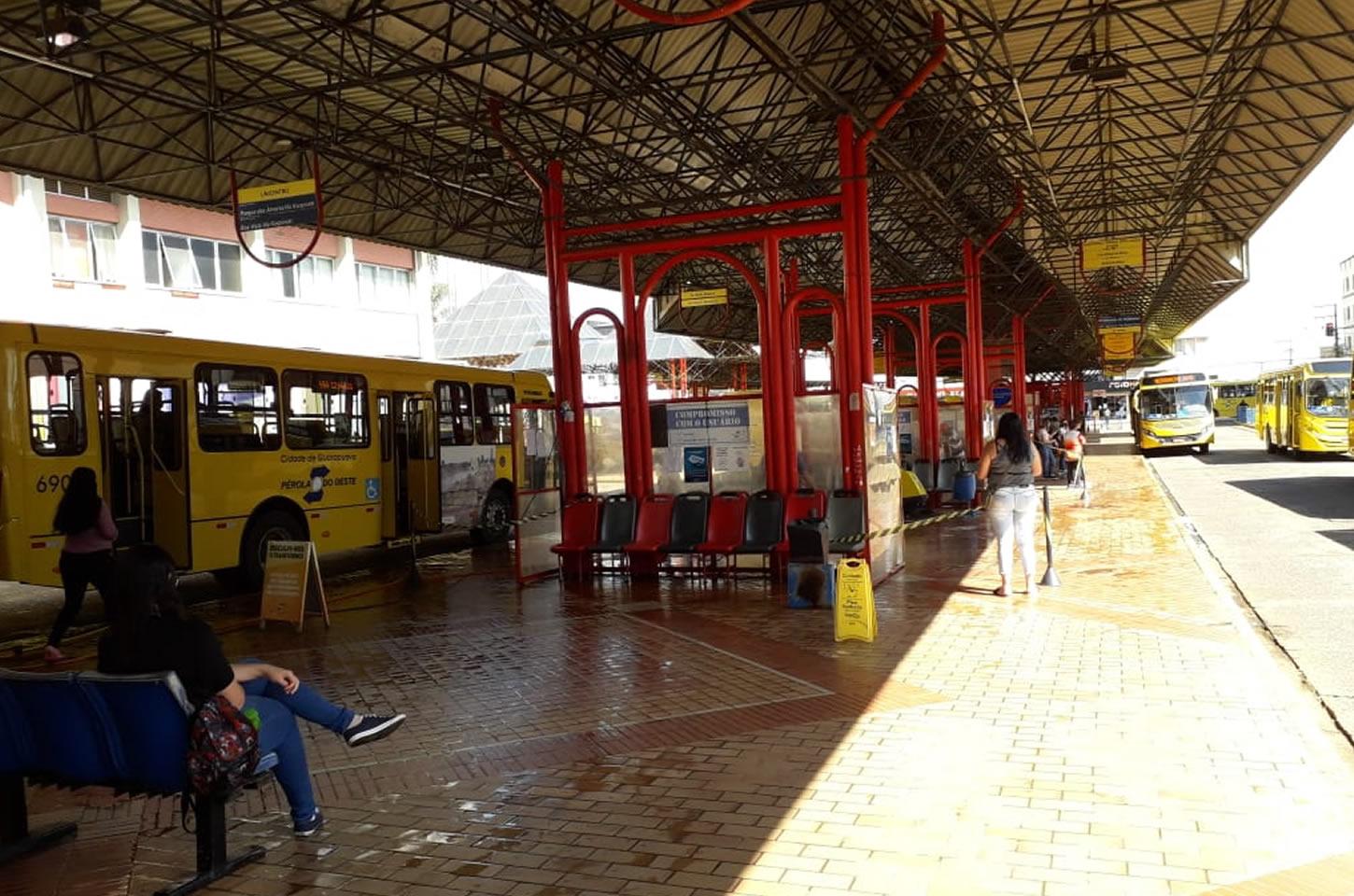 Homem é detido por desacato no Terminal da Fonte após confusão com usuários