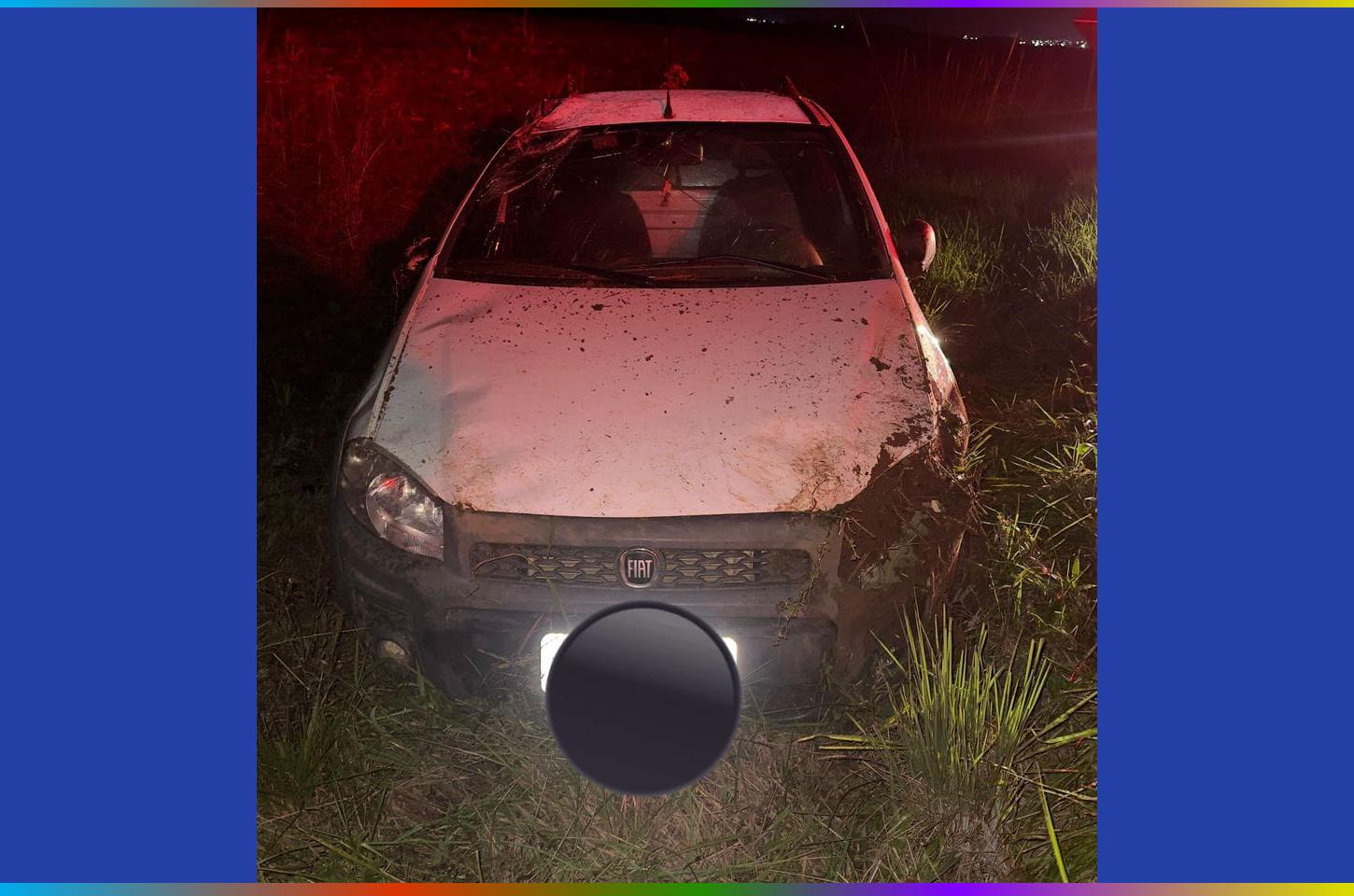 Capotamento deixa motorista ferido na PR-459 em Pinhão