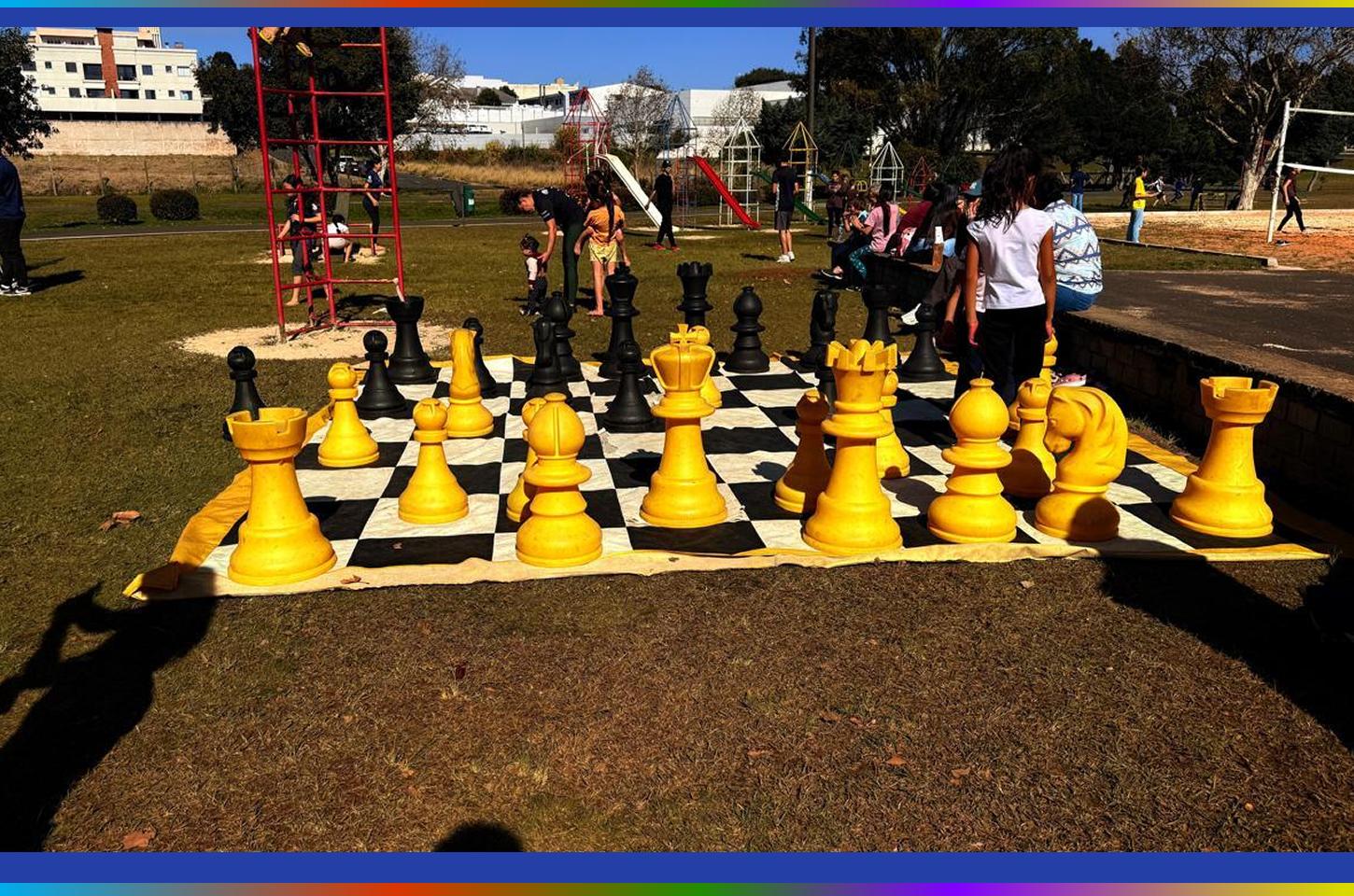 Brincadeiras e esporte movimentam o Parque das Crianças durante as férias escolares