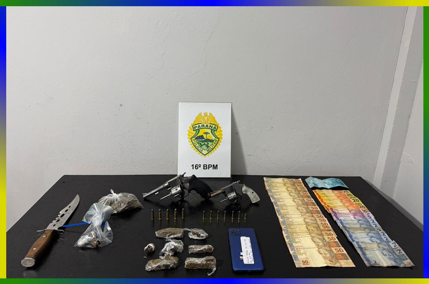 ROTAM apreende drogas, dinheiro e dois revólveres durante operação em Pinhão