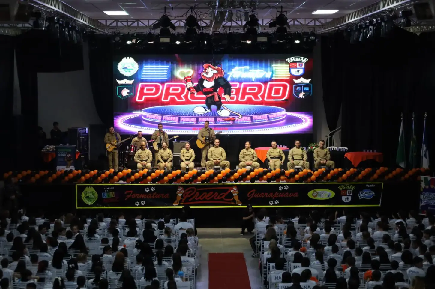 Formatura do Proerd reúne cerca de 680 alunos em Guarapuava