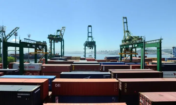 Brasil e EUA definem data de reunião para discutir tarifaço
