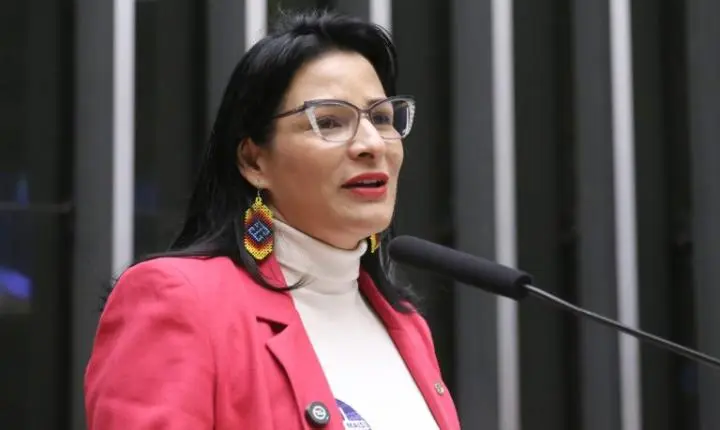 Comissão aprova garantir divórcio póstumo a vítimas de feminicídio