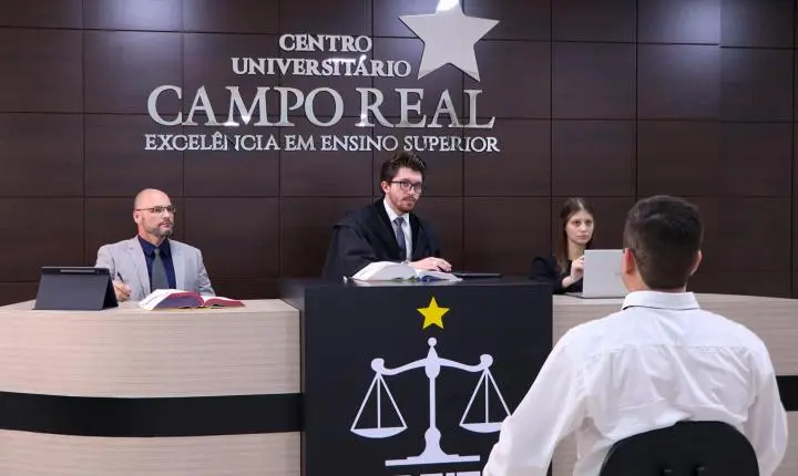 Estude Direito ainda em 2026 na Campo Real