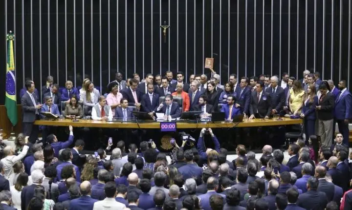 Integrantes da Mesa Diretora se elegem para novo mandato na Câmara