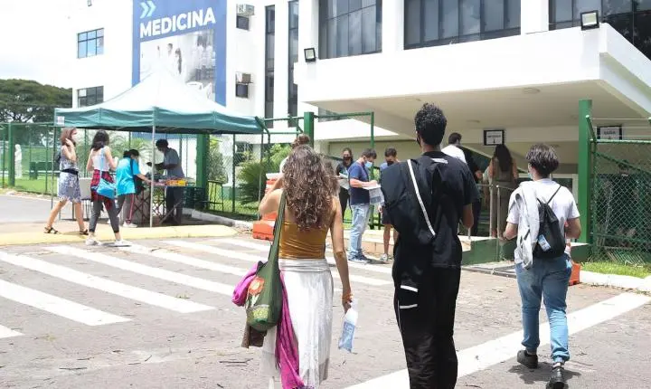 Renegociação de dívidas do Fies pode ser feita até 16 de setembro